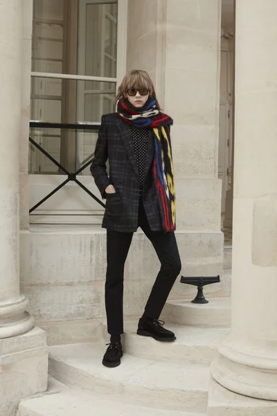 Look 29